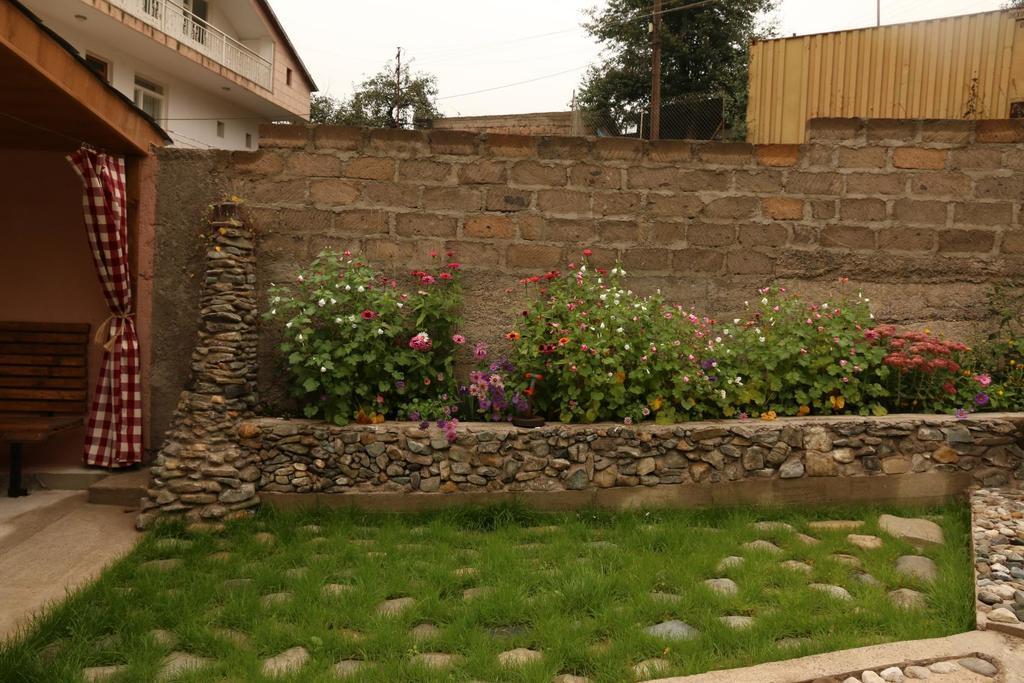 Hotel Dilbo House Dilijan Exterior foto